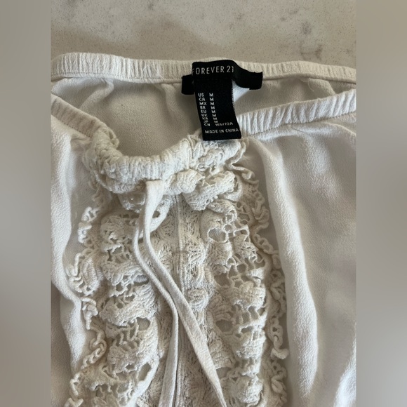 Forever 21 romper - Picture 3 of 3